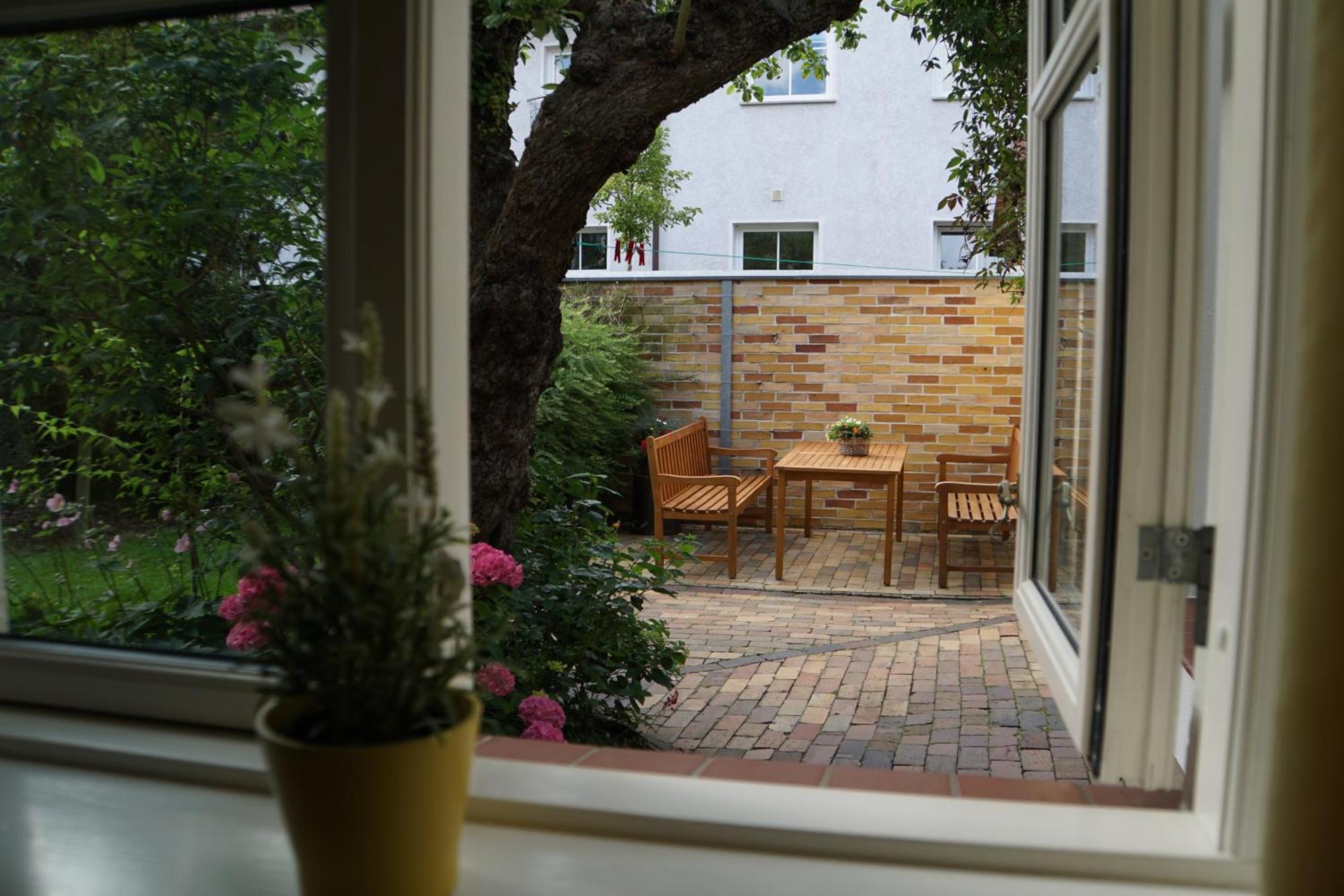 Ferienwohnung Hofidyll - Warnemuende Rostock Bagian luar foto